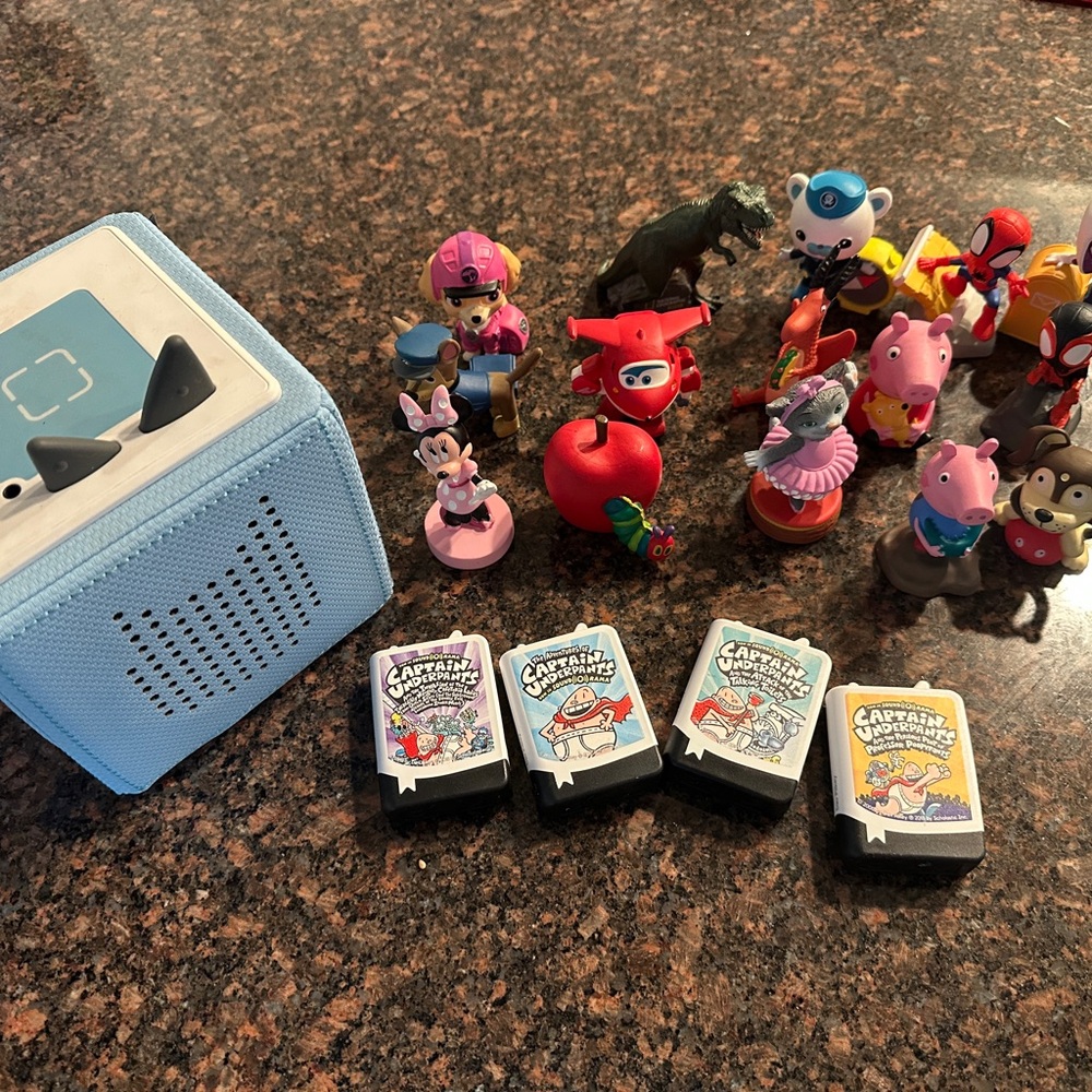 Blue Toniebox with Assorted Character Tonies and Charger included